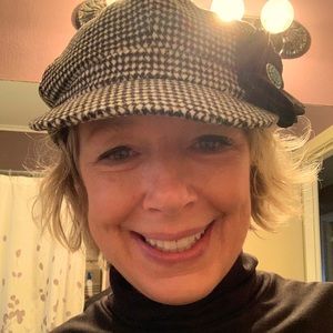 Meet your Posher, Carmen